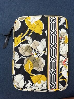 Vera Bradley Quilted Floral Tablet Sleeve in Black, Yellow & Cream